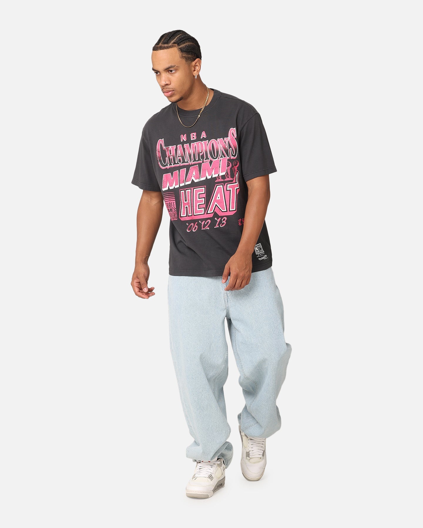 Mitchell & Ness Miami Heat Championship Neon T-Shirt Overdyed Black