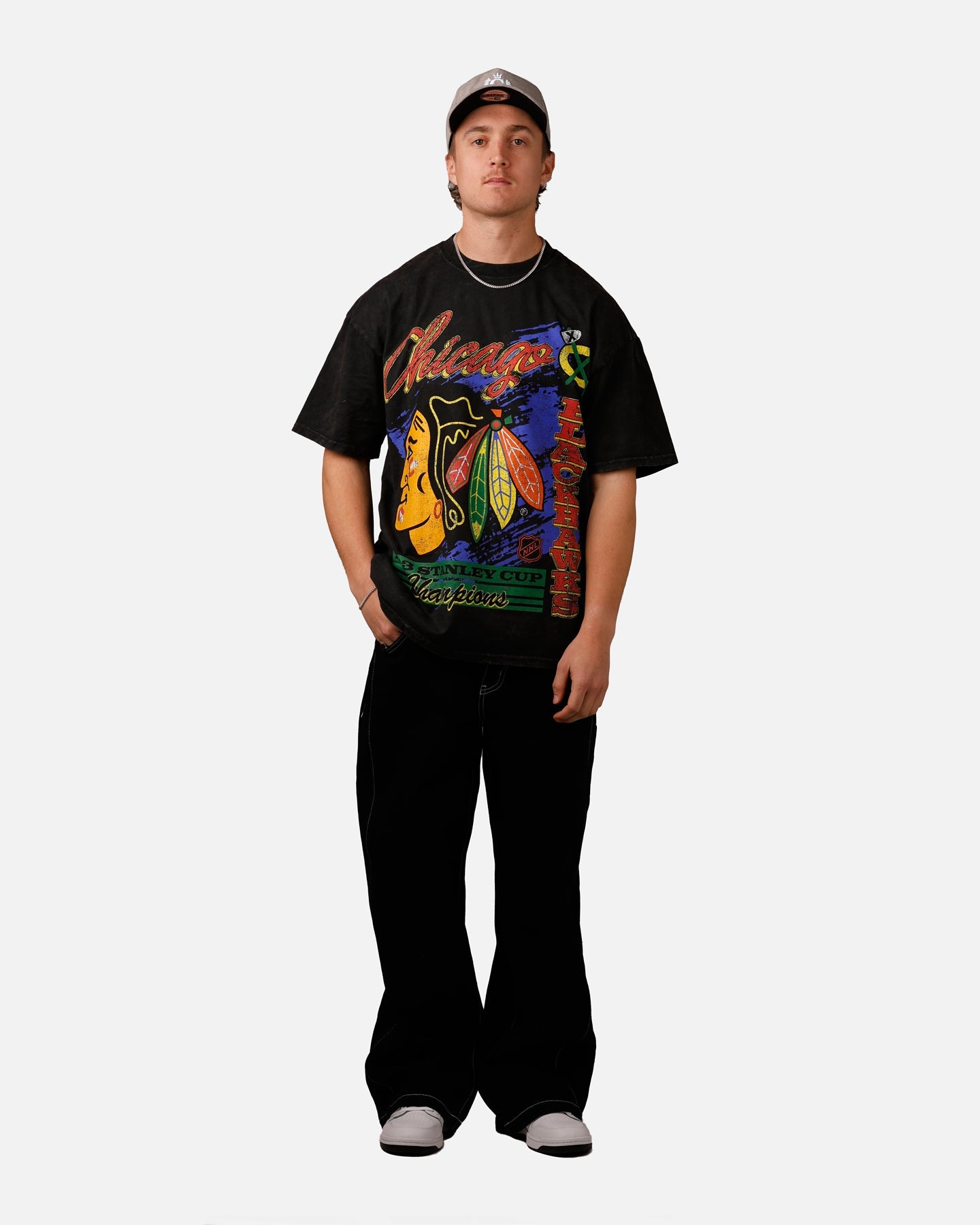 Culture Kings Chicago Blackhawks Vintage T-Shirt Black Acidwash