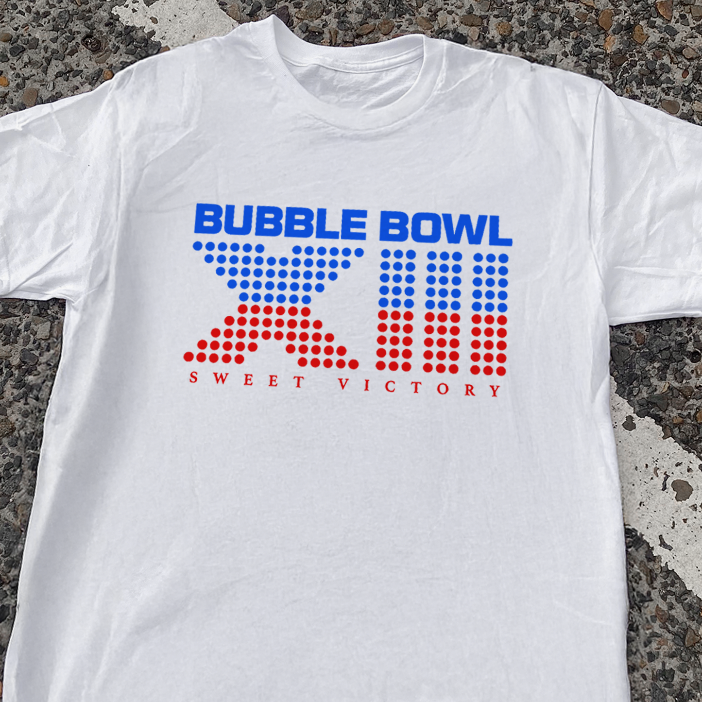 'BUBBLE BOWL' XIII VINTAGE WASHED WHITE TEE