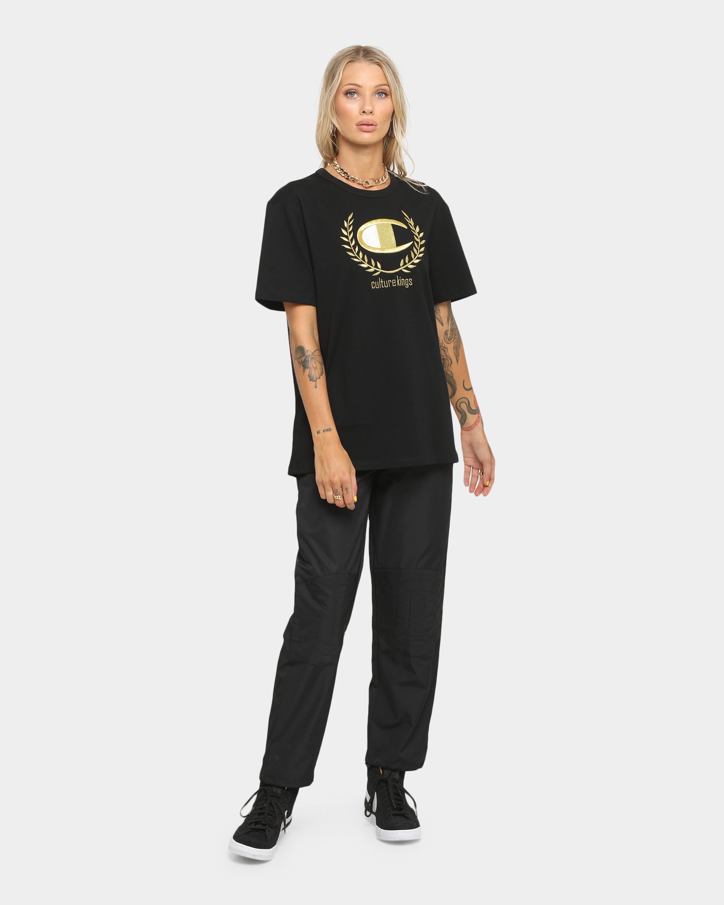 Champion Champion x Culture Kings Heritage T-Shirt Black/Gold Style001