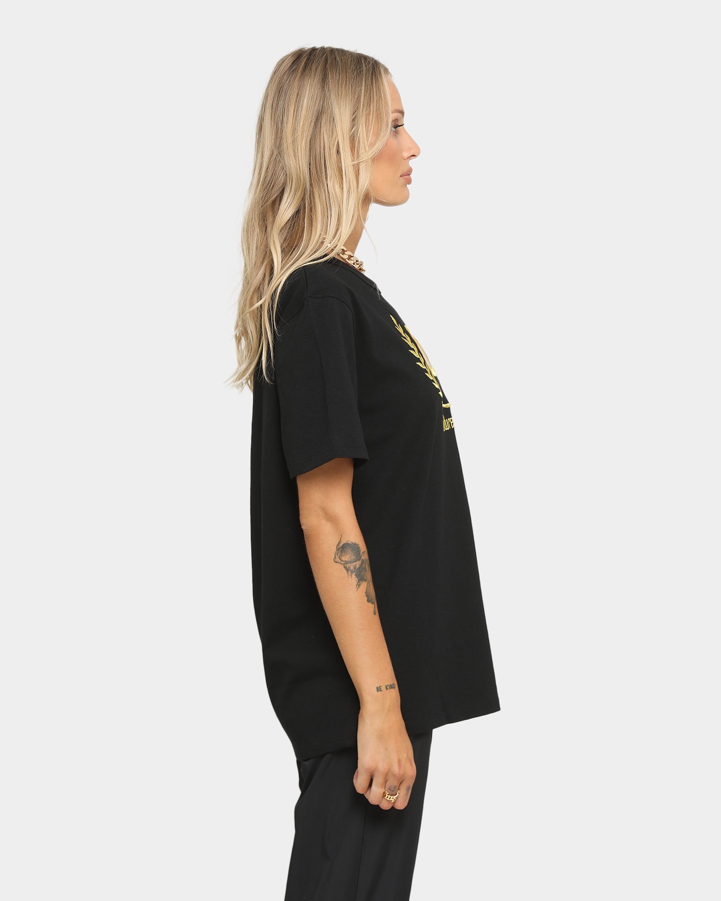 Champion Champion x Culture Kings Heritage T-Shirt Black/Gold Style001