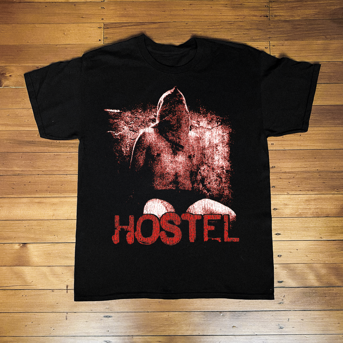 '06 HOSTEL BLACK T-SHIRT