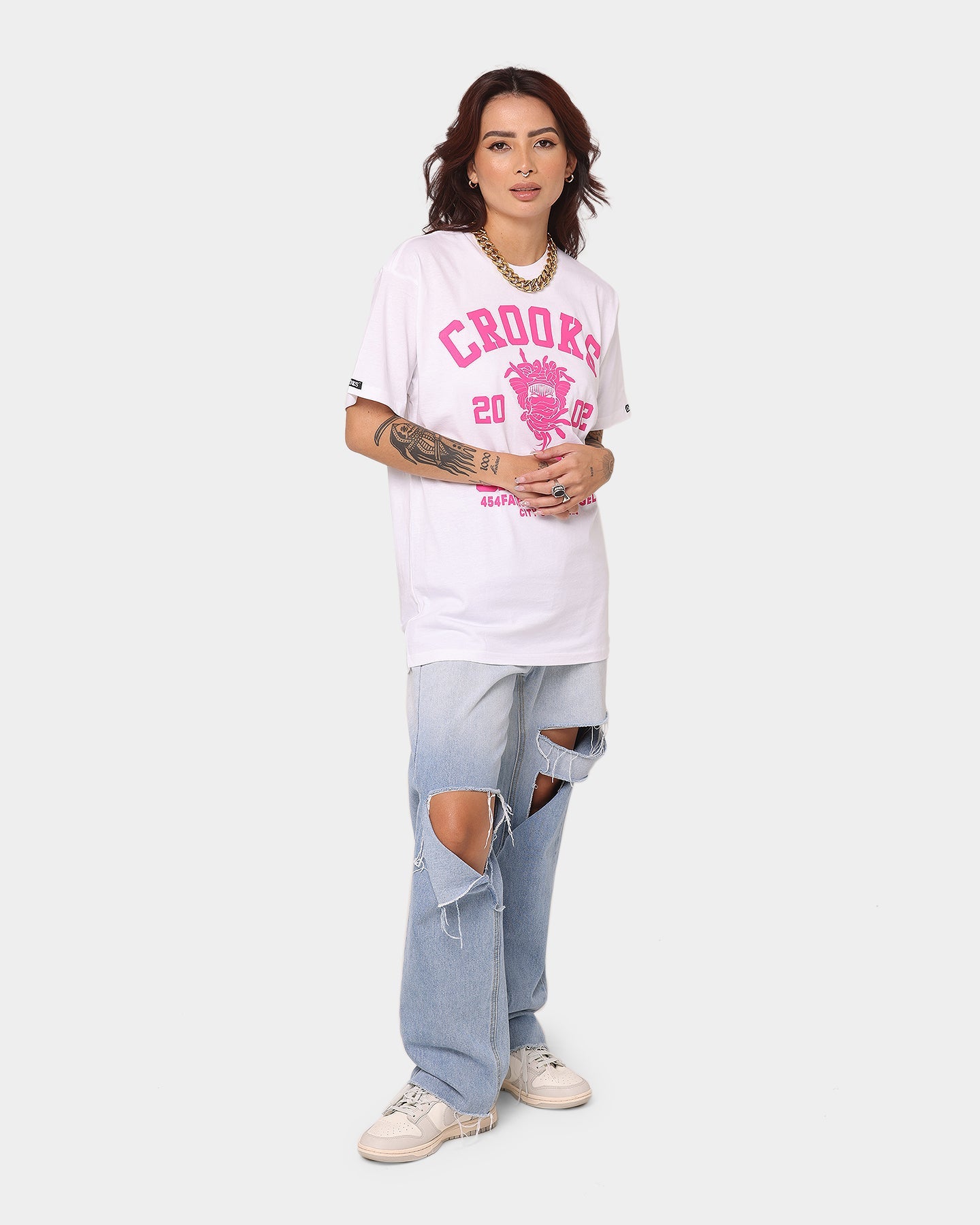 Crooks & Castles Fairfax Varsity T-Shirt White/Hot Pink Style001