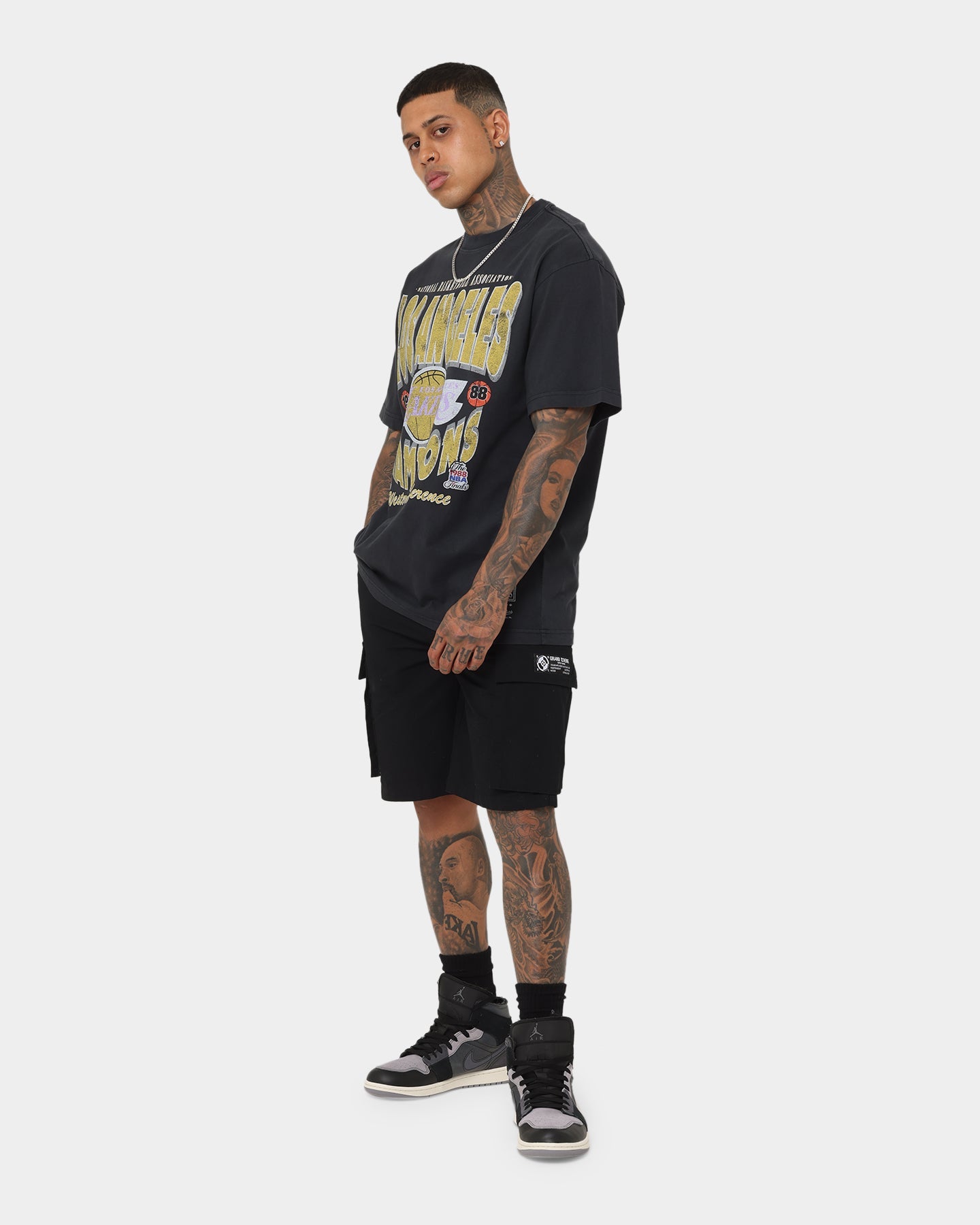 Mitchell & Ness Los Angeles Lakers Champions T-Shirt Faded Black