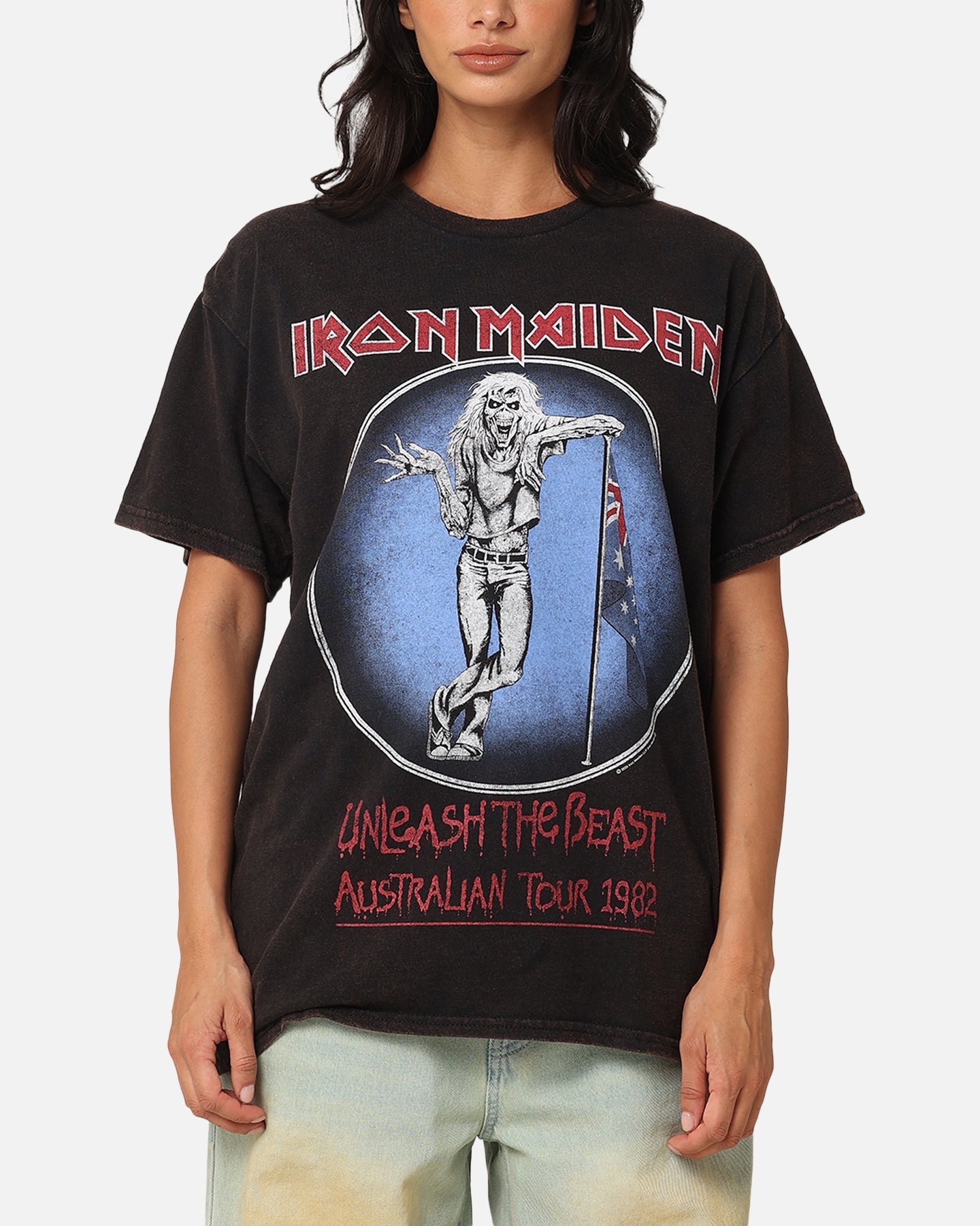 Iron Maiden Unleash Tour Vintage T-Shirt Black Vintage Style001