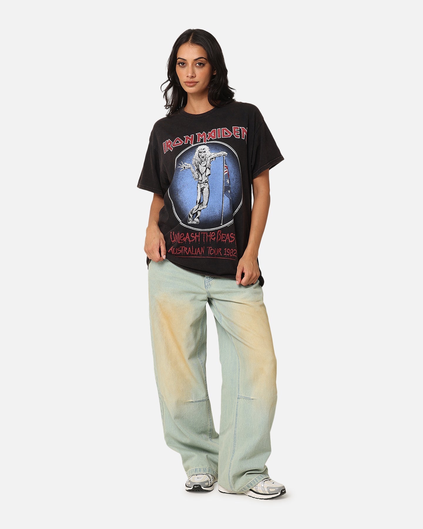 Iron Maiden Unleash Tour Vintage T-Shirt Black Vintage Style001