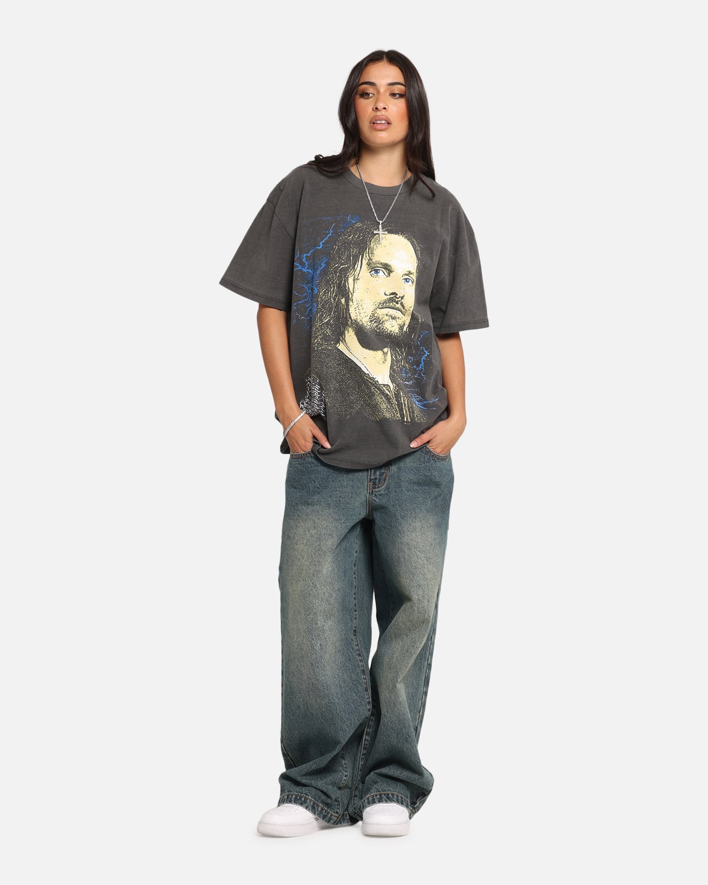 American Thrift X The Lord Of The Ring Aragorn Heavy T-Shirt Black Wash Style001