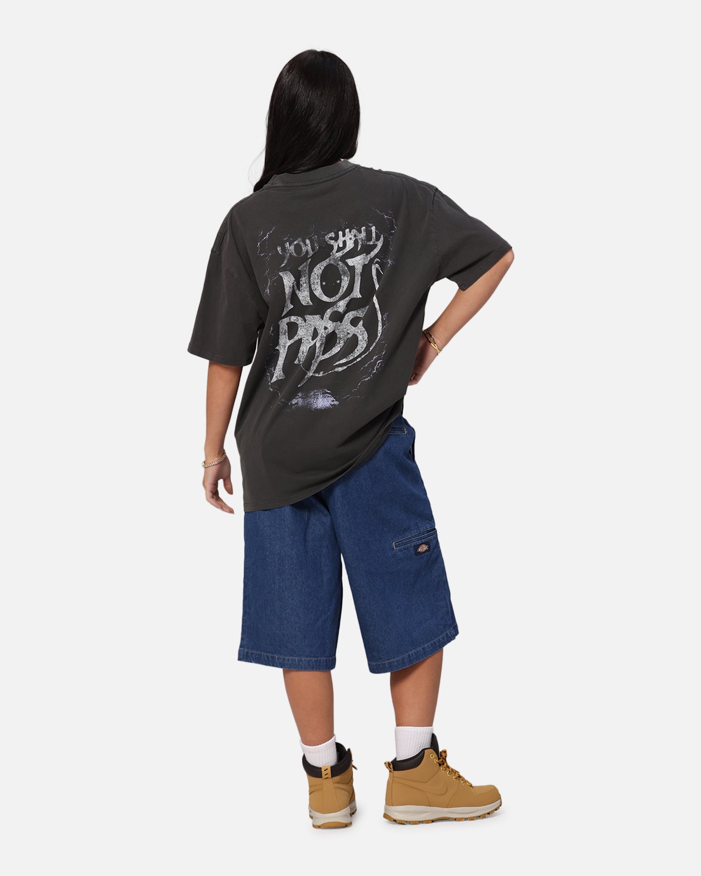 American Thrift X The Lord Of The Rings Gandalf Heavy T-Shirt Black Wash Style001