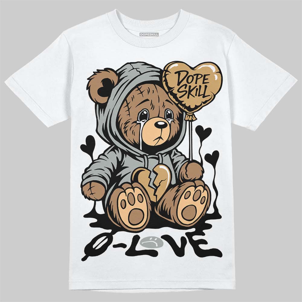 1906R ‚ÄòWhite Gold‚Äô DopeSkill T-Shirt Broken Bear Graphic