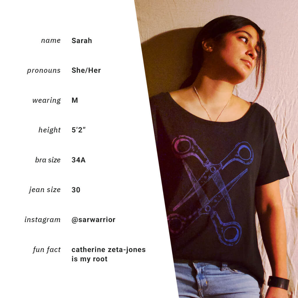 Basic Scissoring Vintage Tee